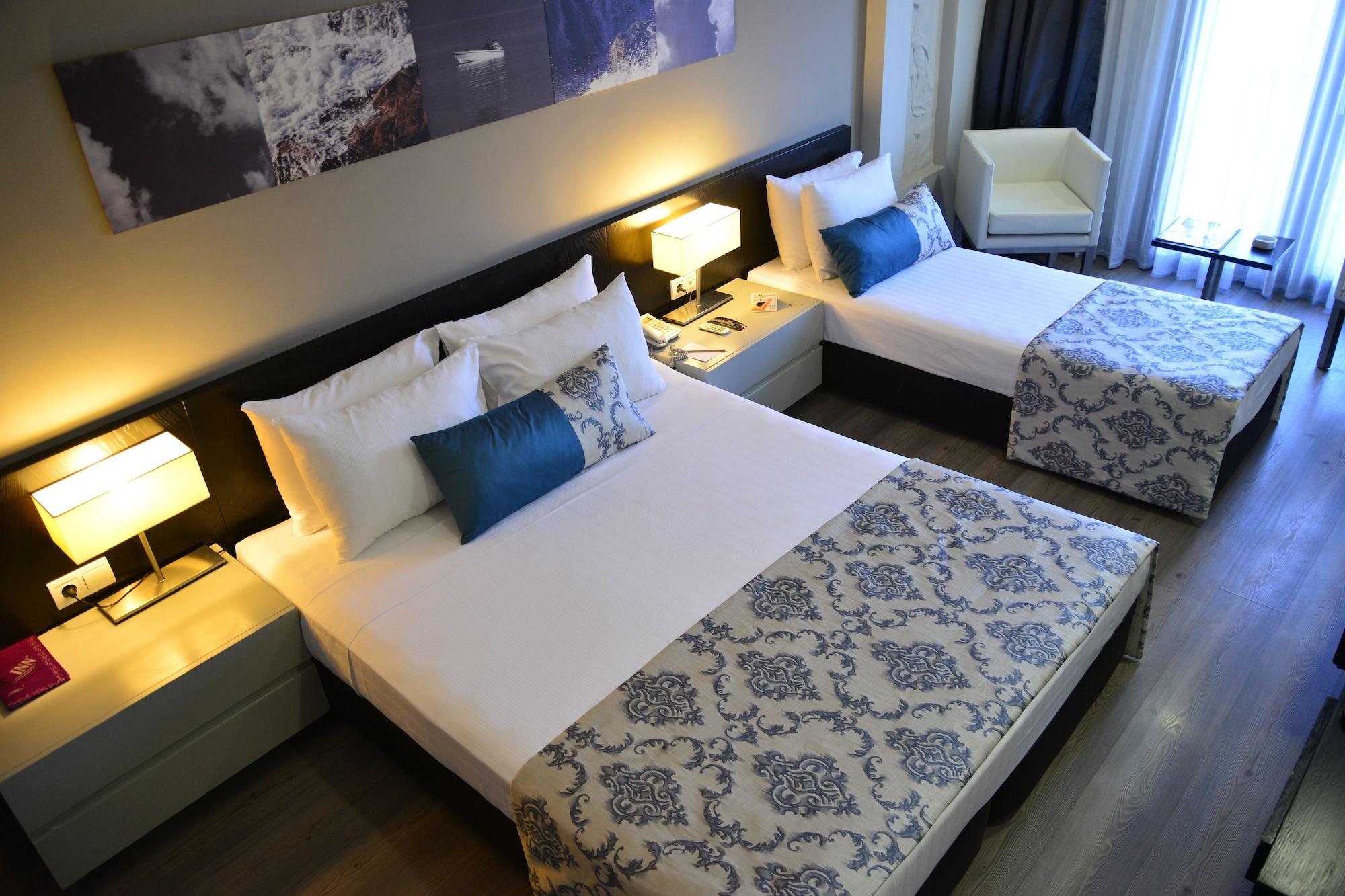 May Park Hotel Измир Экстерьер фото