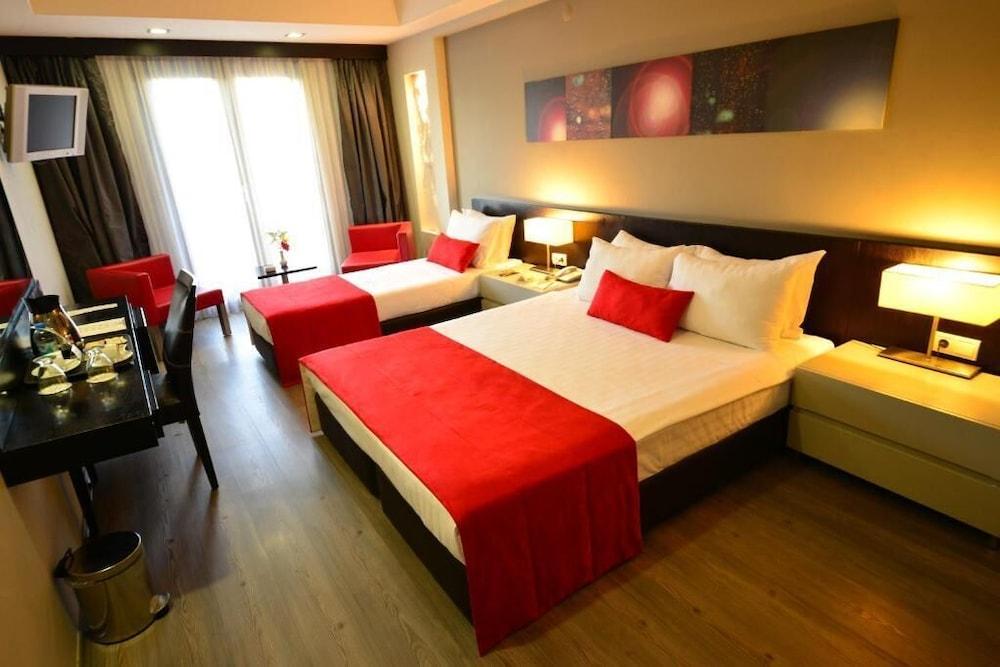 May Park Hotel Измир Экстерьер фото